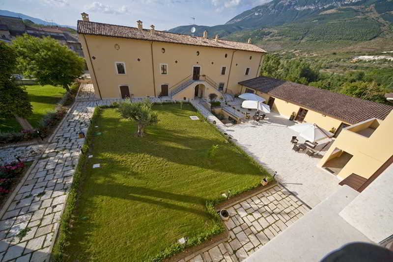 Villa Giovina Pratola Peligna Exterior foto